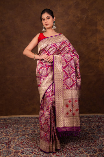 Pure Katan silk Kadhwa Jangla with Traditional Border Banarasi Saree