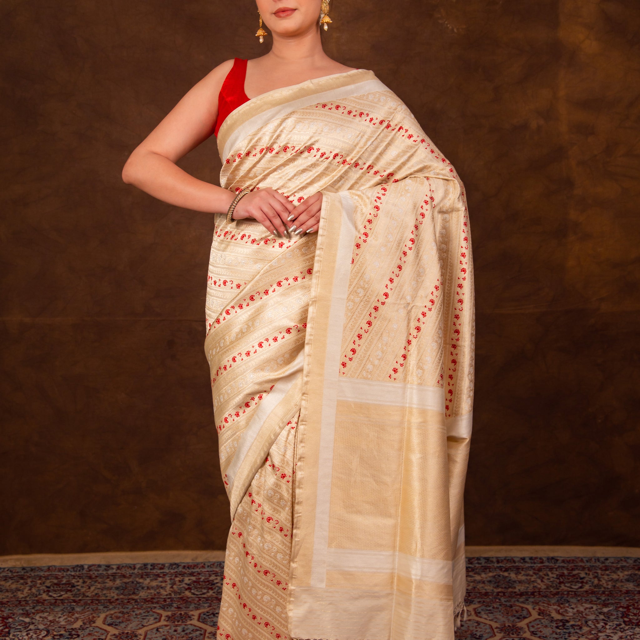 Pure Katan Silk Off White Kadhwa Meenakari Banarasi Saree